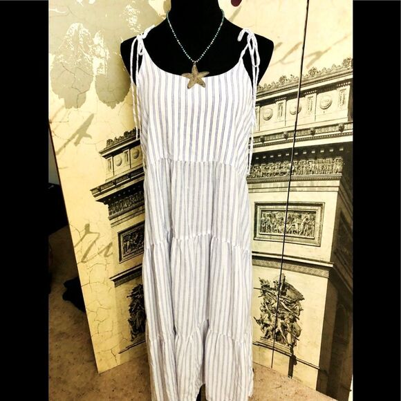 Fun beach/ summer dress size small - Picture 1 of 3